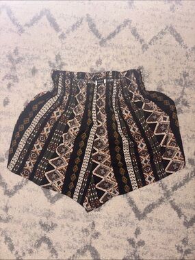 SHEIN Black Aztec-Print High Waist Women’s Shorts